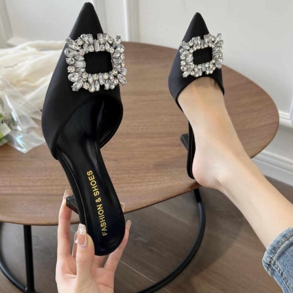 BRANDED MULES WITH HEEL IN STOCK - Picture 3 of 6